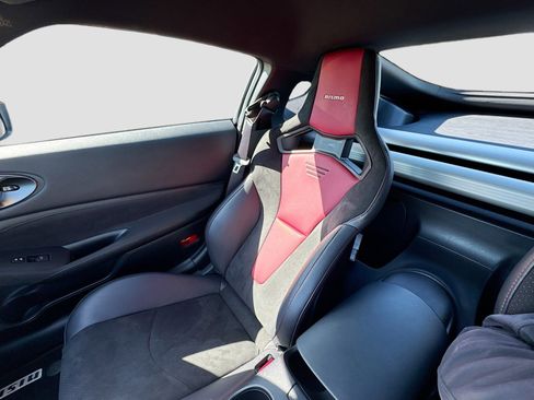 Used 2024 Nissan Z NISMO w/ Floor Mat Package image 23