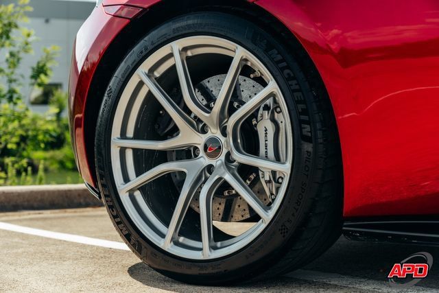 Used 2016 McLaren 570S Coupe RWD image 65