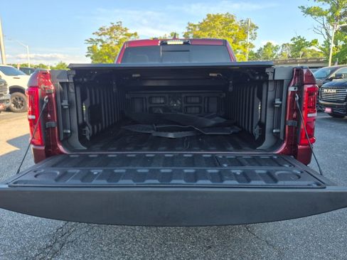Used 2025 RAM 1500 Limited AWD/4WD image 13