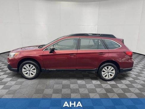 Used 2017 Subaru Outback 2.5i AWD/4WD image 4