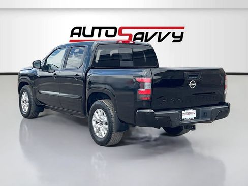 Used 2024 Nissan Frontier SV w/ SV Convenience Package RWD image 5