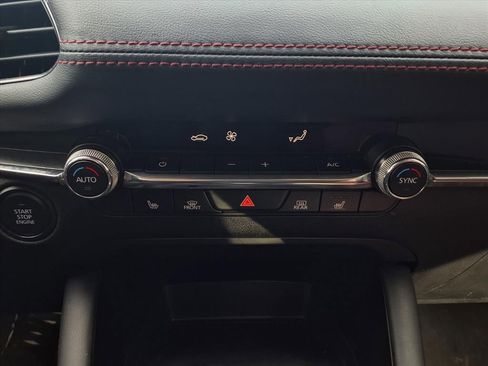 Used 2023 MAZDA MAZDA3 s image 16