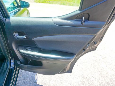 Used 2013 Dodge Avenger SE FWD image 25