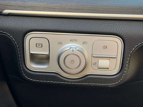 Used 2024 Mercedes-Benz GLE 53 AMG 4MATIC image 27