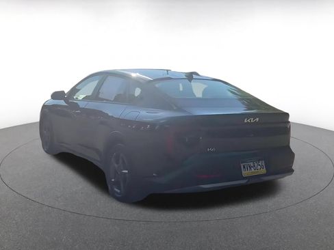 Used 2025 Kia K4 FWD image 10