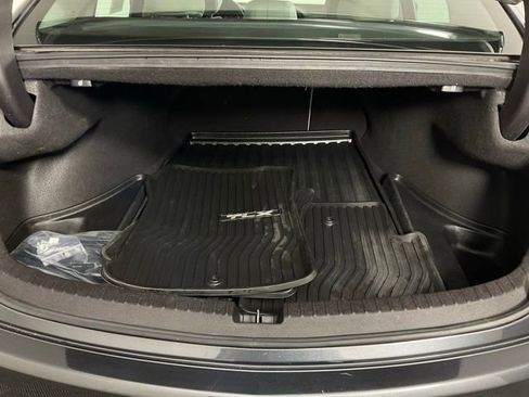 Used 2015 Acura TLX V6 image 10