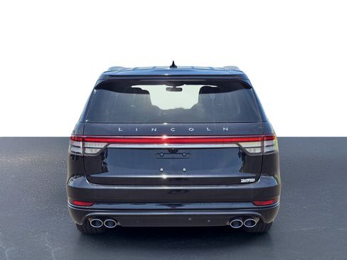 Used 2022 Lincoln Aviator Grand Touring w/ Elements Package Plus AWD/4WD image 10