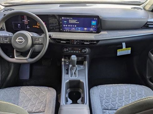 New 2026 Nissan Kicks SV w/ SV Premium Package FWD image 13