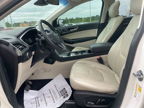 Used 2019 Ford Edge Titanium w/ Equipment Group 301A image 16