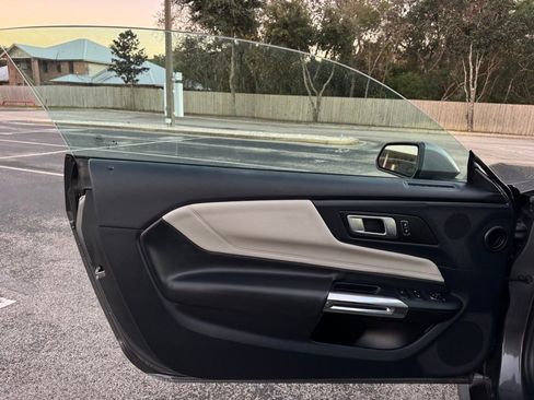 Used 2024 Ford Mustang Premium image 24