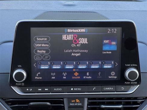 Used 2023 Nissan Altima 2.5 SR image 3