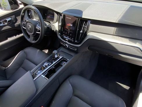 Certified 2025 Volvo XC60 T8 Plus image 13