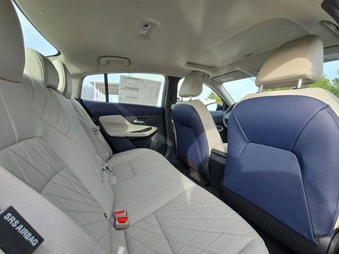 New 2026 Nissan Sentra SL w/ Floor Mat Package FWD image 28