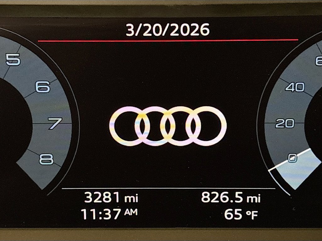 Used 2025 Audi Q3 2.0T Premium w/ Convenience Package AWD/4WD image 11