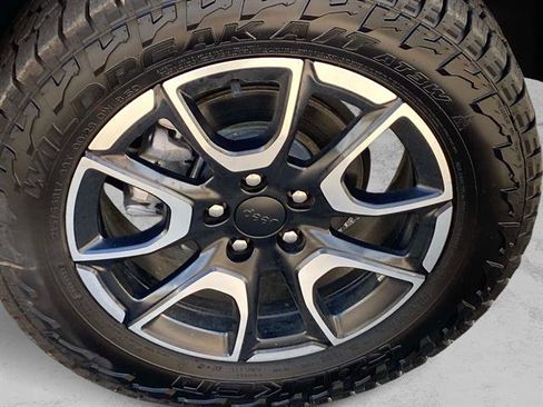 Used 2024 Jeep Compass Trailhawk image 26