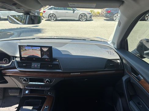 Used 2023 Audi Q5 2.0T Premium Plus AWD/4WD image 11