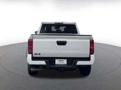 Used 2025 Toyota Tacoma TRD Off-Road image 12