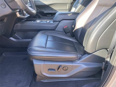 Certified 2024 Ford Expedition Max XLT image 56