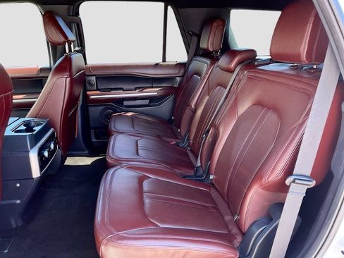 Used 2022 Ford Expedition Limited AWD/4WD image 26