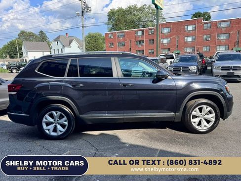 Used 2018 Volkswagen Atlas SEL AWD/4WD image 4
