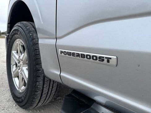 Used 2025 Ford F150 XLT w/ Equipment Group 301A Standard image 9