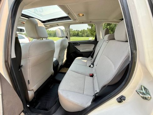 Used 2015 Subaru Forester 2.5i Premium AWD/4WD image 14
