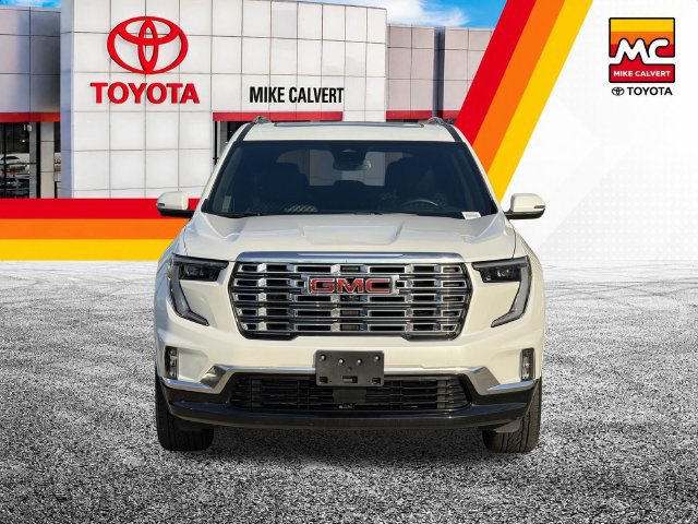 Used 2025 GMC Acadia Denali w/ LPO, Floor Liner Package FWD image 3