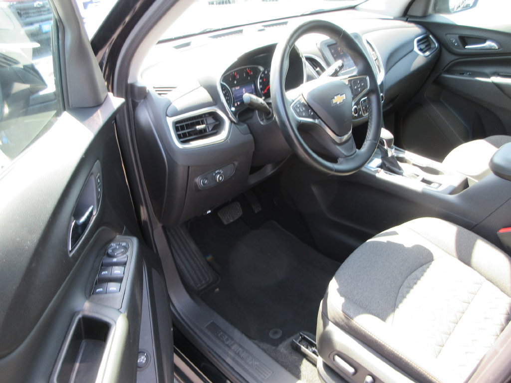 Used 2024 Chevrolet Equinox LT AWD/4WD image 13