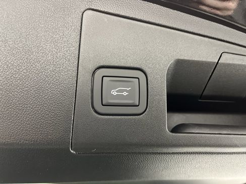 Used 2026 Cadillac XT5 Premium Luxury w/ LPO, Floor Liner Package AWD/4WD image 34