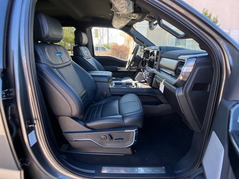 New 2026 Ford F350 Platinum AWD/4WD image 5