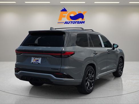New 2026 Lexus TX 500h AWD image 4
