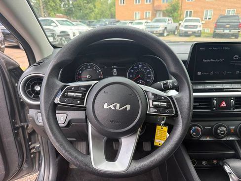 Used 2024 Kia Forte LXS FWD image 12