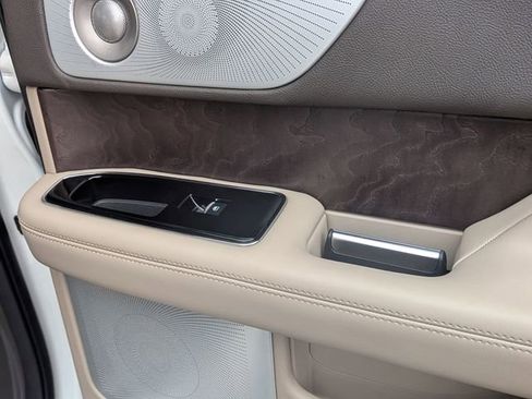 Used 2023 Lincoln Navigator Reserve image 36