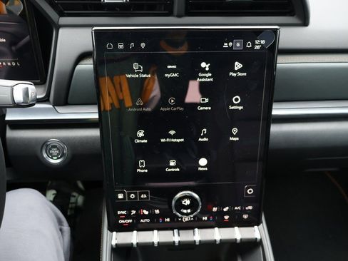 New 2026 GMC Terrain AT4 w/ Convenience Package III image 21