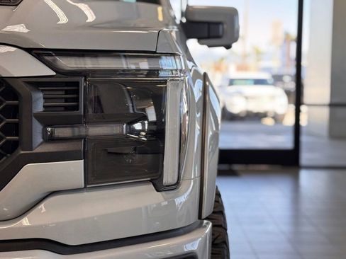 Used 2025 Ford F150 Lariat w/ Equipment Group 502A High AWD/4WD image 8