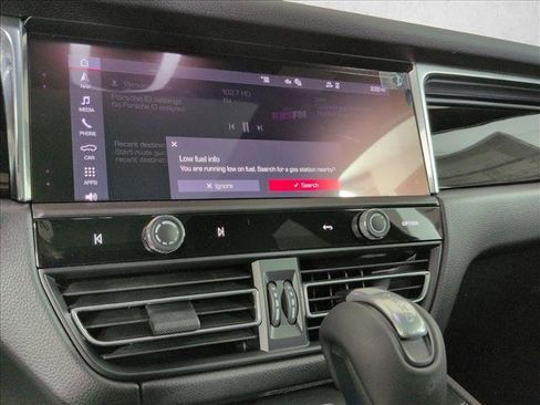 New 2026 Porsche Macan image 12