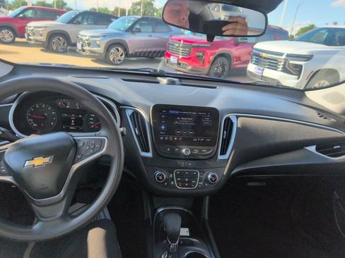 Certified 2023 Chevrolet Malibu LT FWD image 13