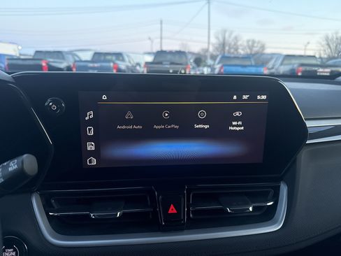 Used 2024 Chevrolet TrailBlazer LT image 27