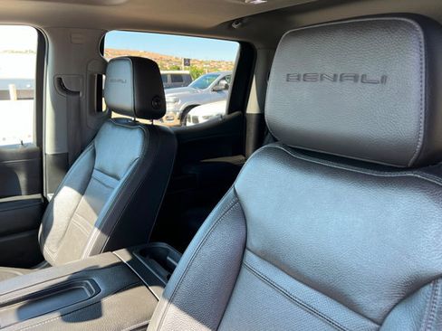 Used 2020 GMC Sierra 1500 Denali w/ Denali Ultimate Package AWD/4WD image 16