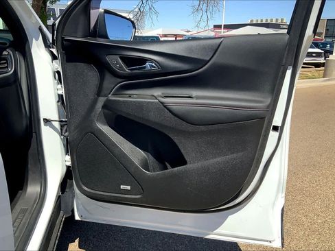 Used 2024 Chevrolet Equinox RS w/ RS Leather Package FWD image 23