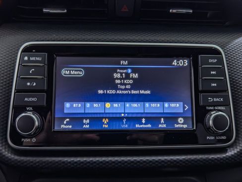 Used 2024 Nissan Kicks S image 32