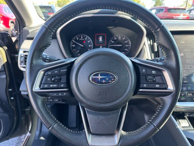 Used 2023 Subaru Outback Onyx Edition AWD/4WD image 16