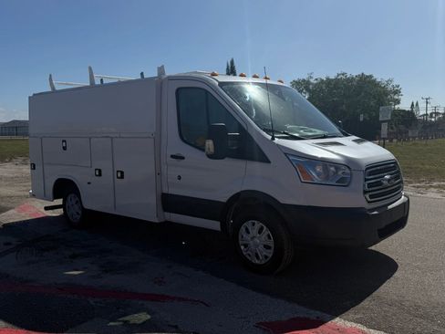 Used 2018 Ford Transit 350 138 w/ Interior Upgrade Package RWD image 5