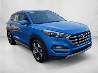 Used 2017 Hyundai Tucson Limited AWD/4WD video 3