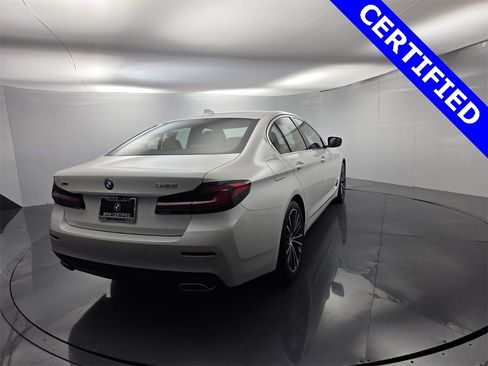 Certified 2023 BMW 540i xDrive w/ Premium Package image 9
