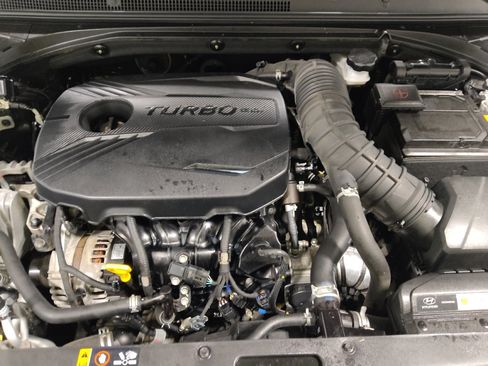 Used 2019 Hyundai Veloster Turbo image 30