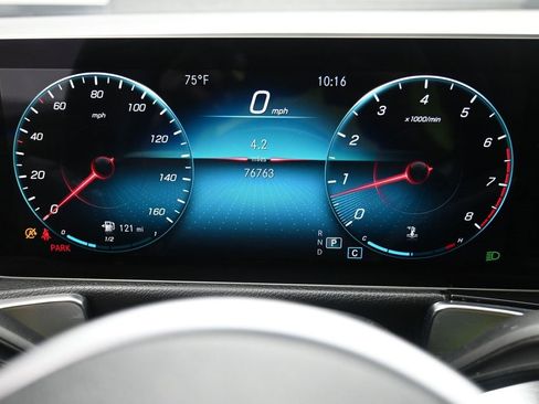 Used 2020 Mercedes-Benz GLB 250 GLB 250 w/ Premium Package image 10