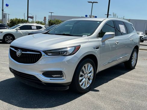 Used 2019 Buick Enclave Essence w/ Trailering Package, 5000 lbs. FWD image 7