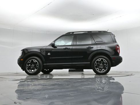 Used 2025 Ford Bronco Sport Outer Banks w/ Outer Banks Tech Package+ image 59