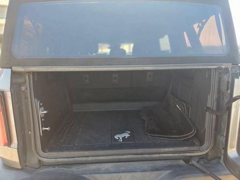 Used 2022 Ford Bronco Outer Banks AWD/4WD image 13